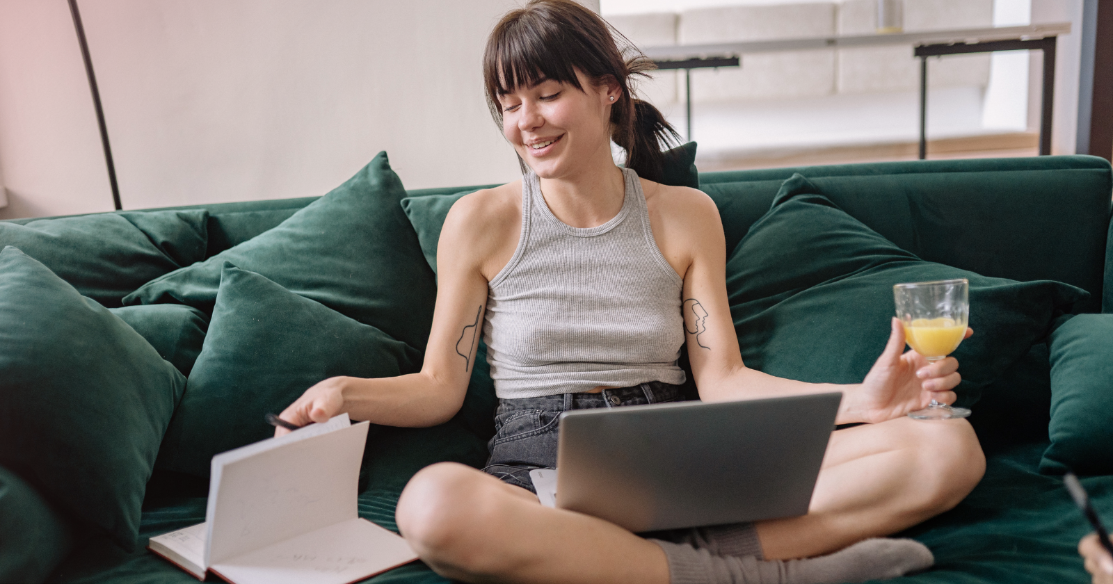 5 series en español para practicar diferentes acentos